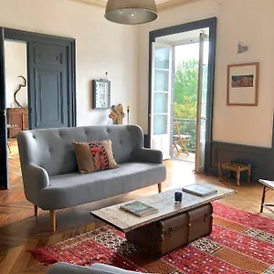 Maison Cha-ri-va-ri Lavoute-Chilhac
